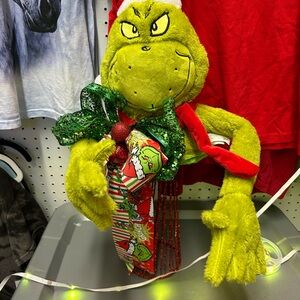 The Grinch Large Tree Topper On Sequin Cone - For 7-9 Ft Trees